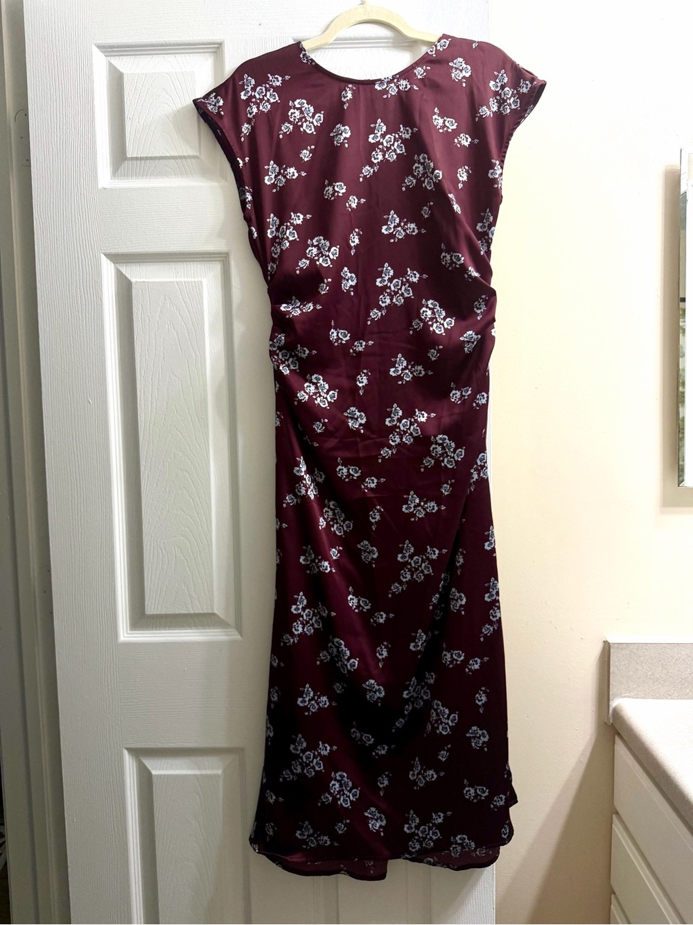 Women's Floral Midi Dress in Burgundy